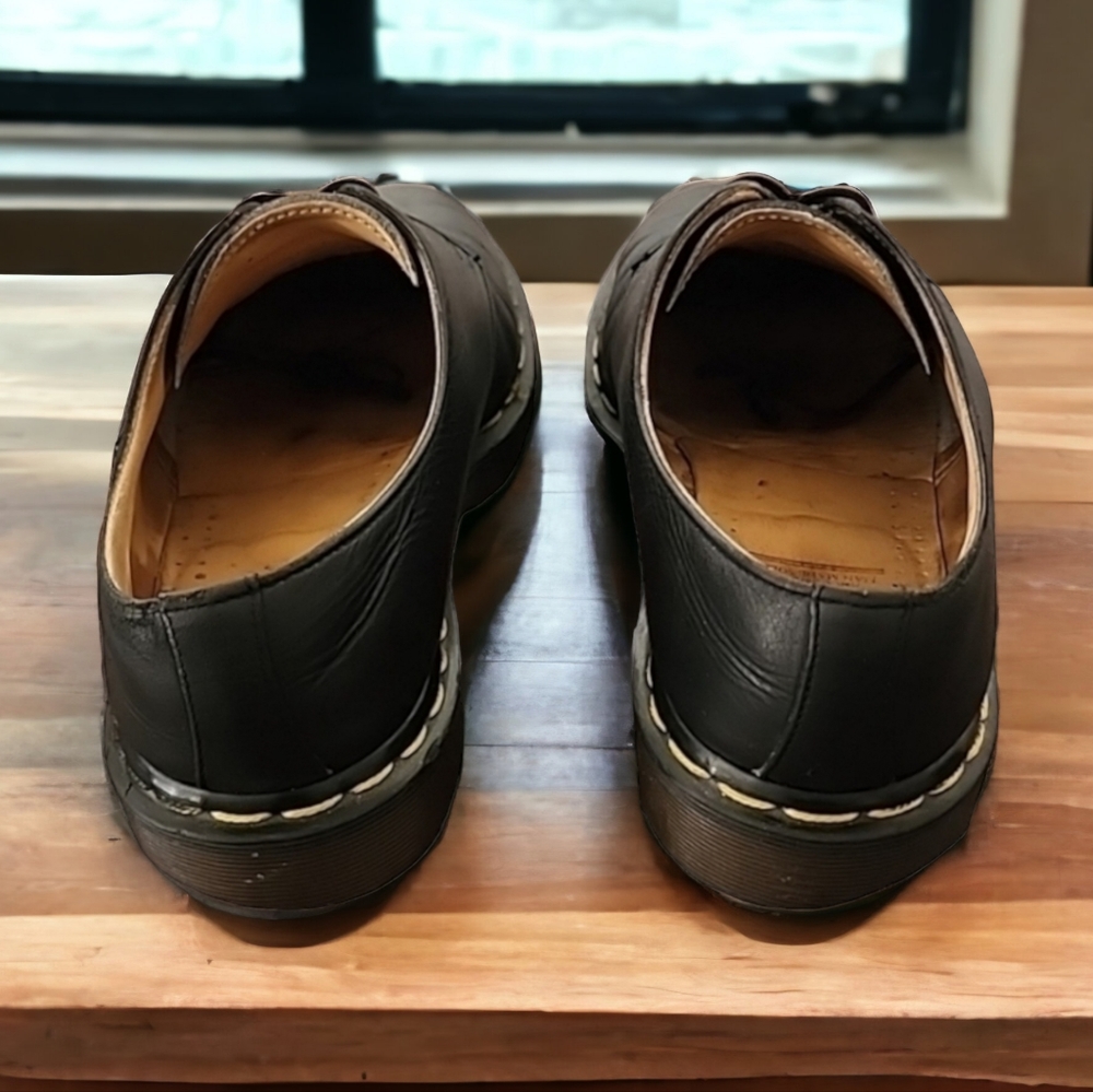 DR. MARTENS 1461 Made in England 9 Vintage Brown Leather 3 Eye Loafers Y2K Docs - Picture 5 of 17